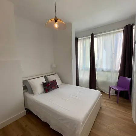 Neuf, 2 Chambres, Climatisé, Route Des Sanguinaires * Ajaccio (Corsica)