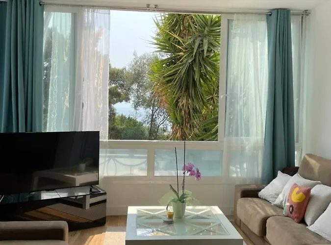 Appartement Neuf, 2 Chambres, Climatisé, Route Des Sanguinaires Ajaccio (Corsica)