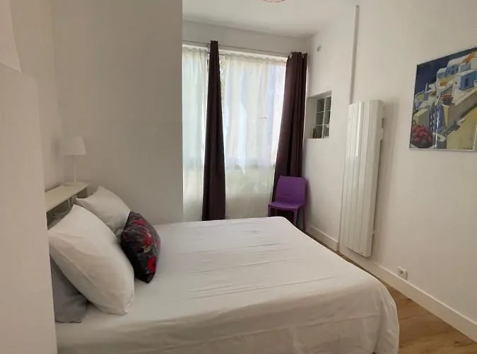 Appartement Neuf, 2 Chambres, Climatisé, Route Des Sanguinaires Ajaccio (Corsica)