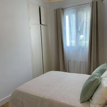 Apartment Neuf, 2 Chambres, Climatise, Route Des Sanguinaires