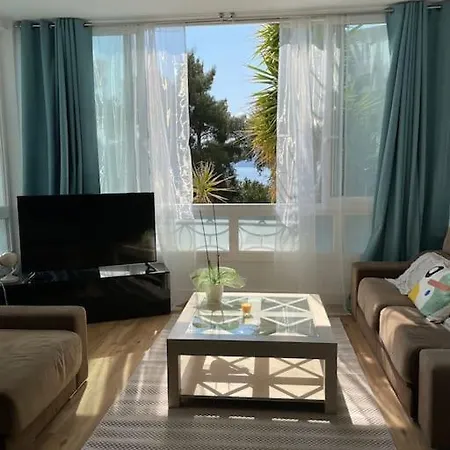 Apartment Neuf, 2 Chambres, Climatise, Route Des Sanguinaires *